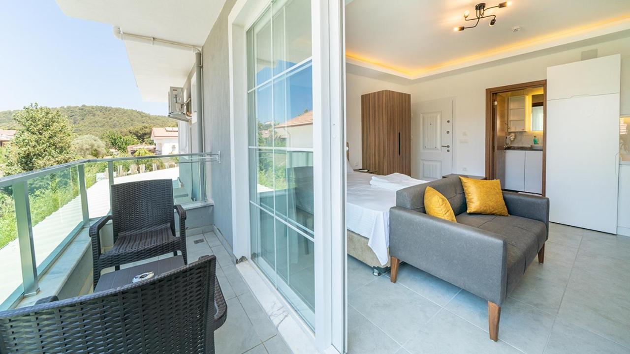 Midpoint Suites Fethiye Exterior photo